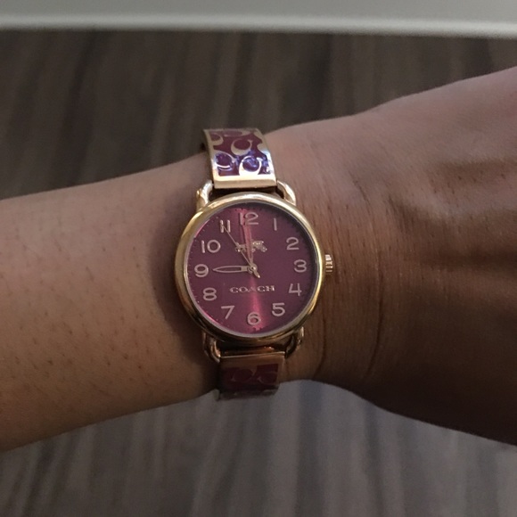 Coach bangle watch - Picture 4 of 6